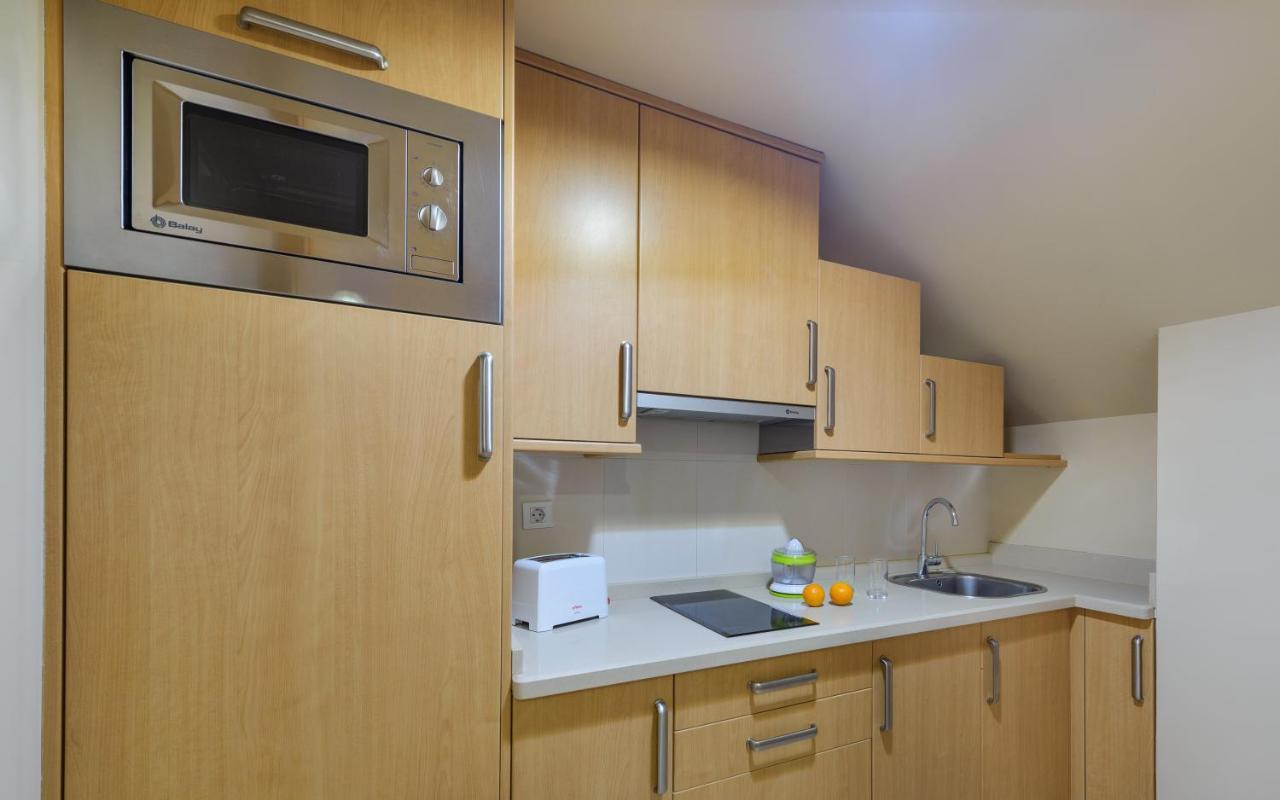 Apartamentos Trisquel Санхенхо Экстерьер фото