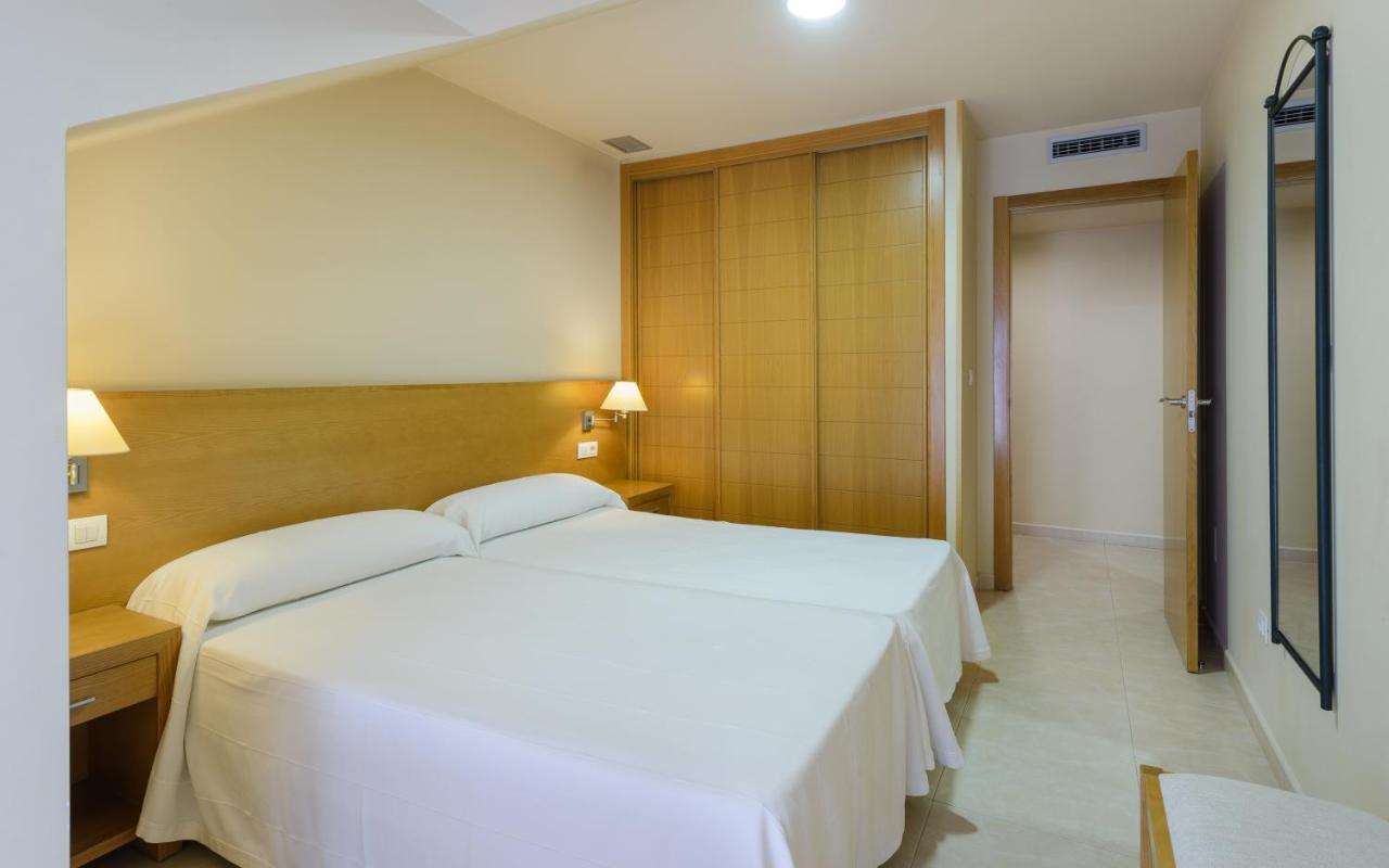 Apartamentos Trisquel Санхенхо Экстерьер фото
