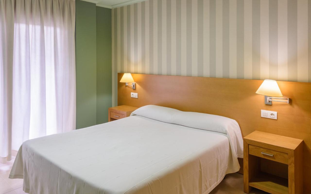 Apartamentos Trisquel Санхенхо Экстерьер фото