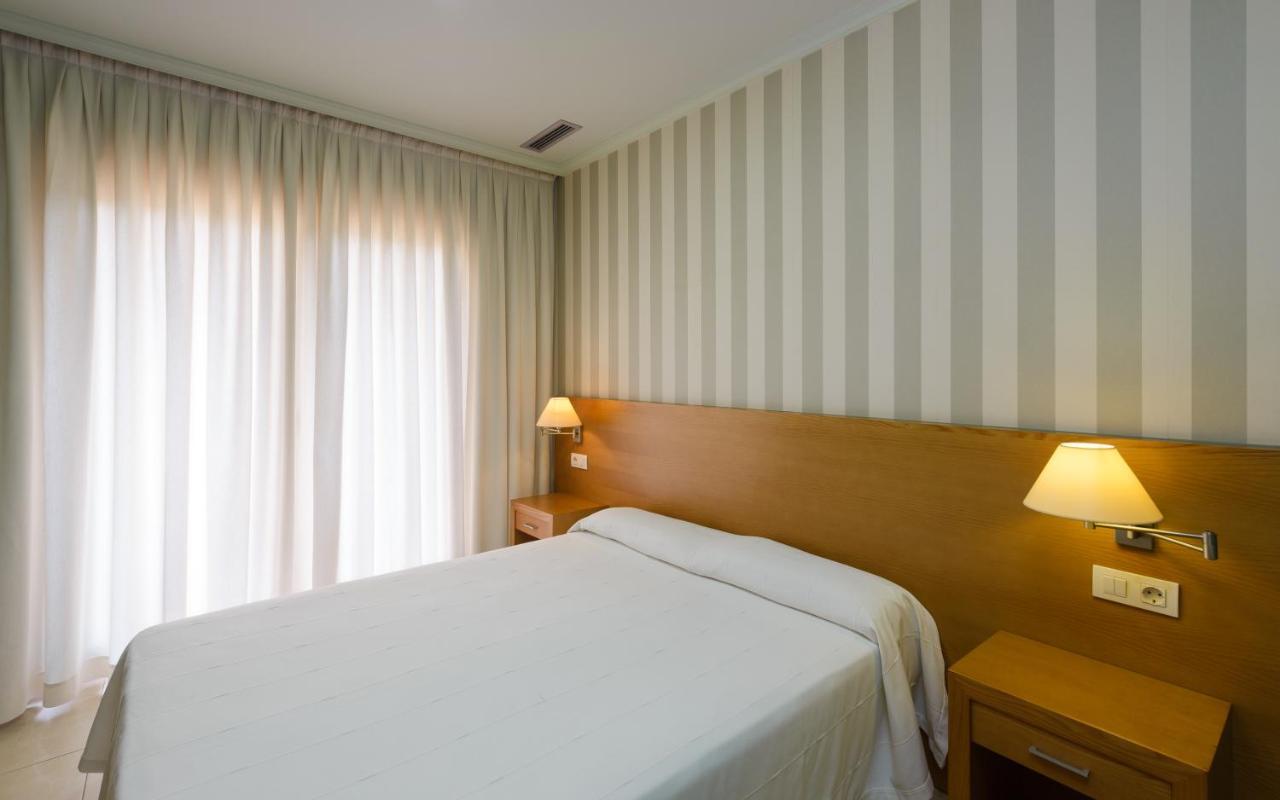 Apartamentos Trisquel Санхенхо Экстерьер фото