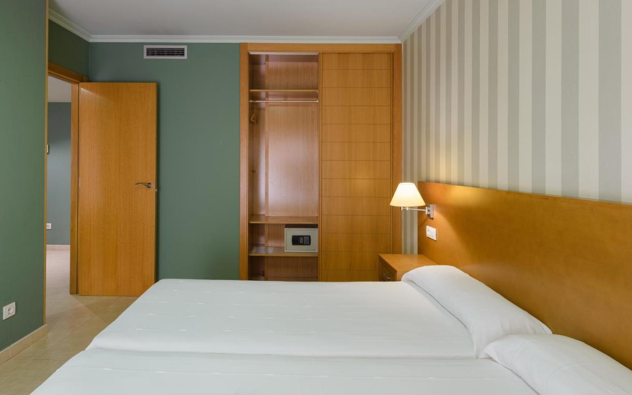Apartamentos Trisquel Санхенхо Экстерьер фото