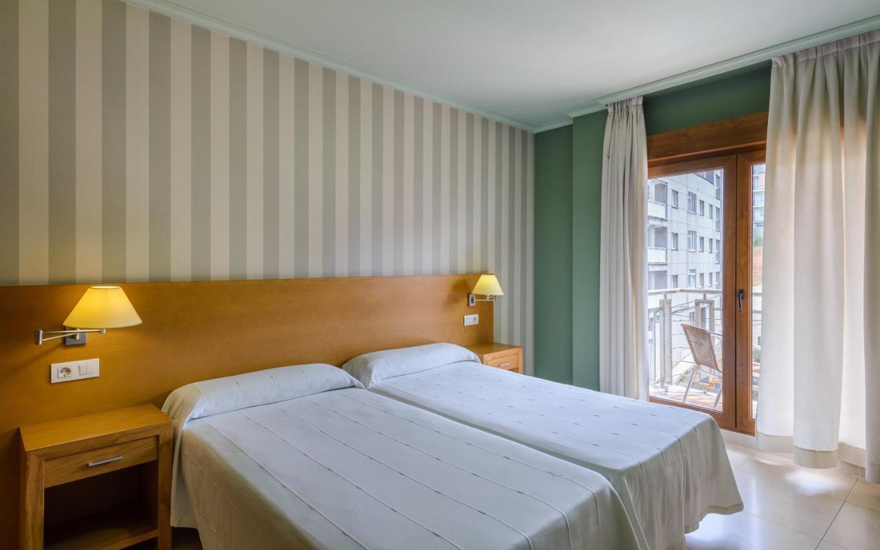 Apartamentos Trisquel Санхенхо Экстерьер фото