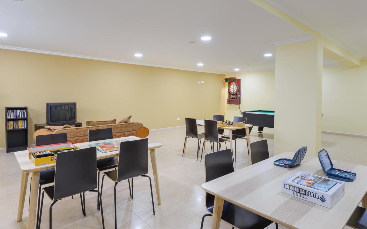 Apartamentos Trisquel Санхенхо Экстерьер фото