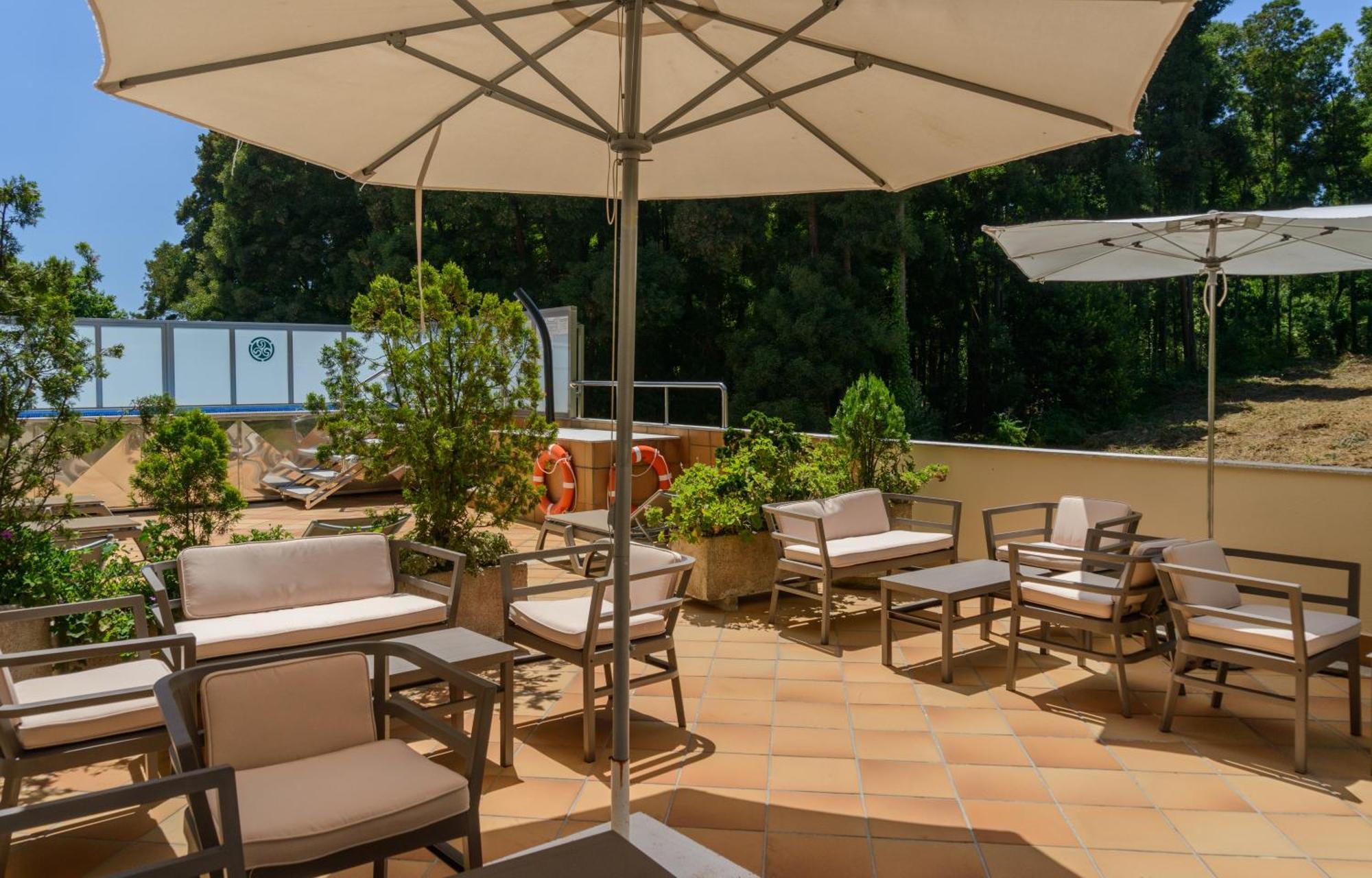 Apartamentos Trisquel Санхенхо Экстерьер фото