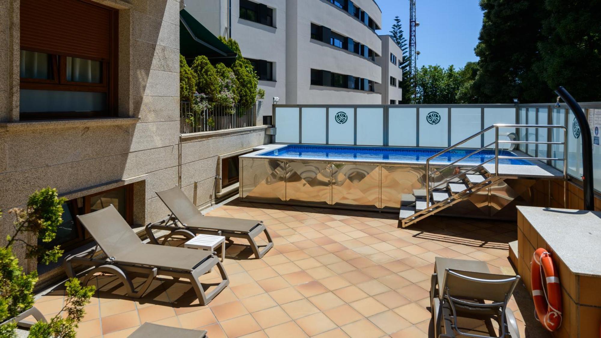 Apartamentos Trisquel Санхенхо Экстерьер фото